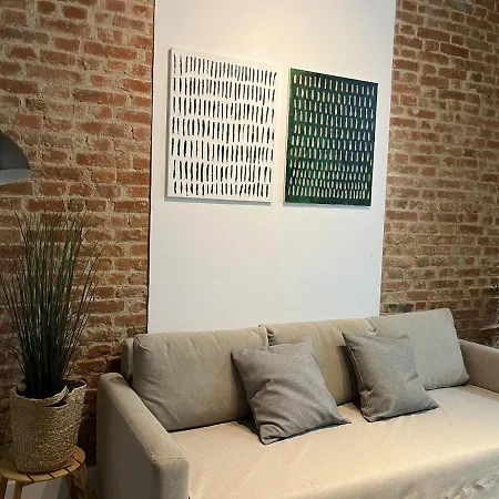 C/ Almendro, Nuevo Piso En El Corazon De La Latina * Madrid
