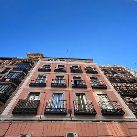 Appartement Punta Me Beautiful In Plaza Espana Madrid