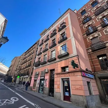 Punta Me Beautiful In Plaza Espana Apartment Madrid