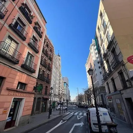 Apartment Punta Me Beautiful In Plaza Espana Madrid