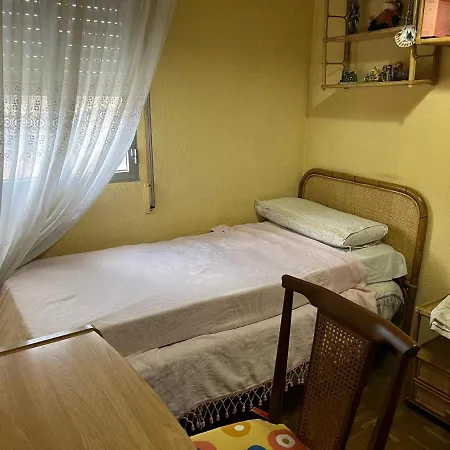 Apartamento Piso De Godella Madrid