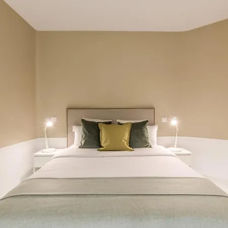 Ap Embajadores X Apartment Madrid