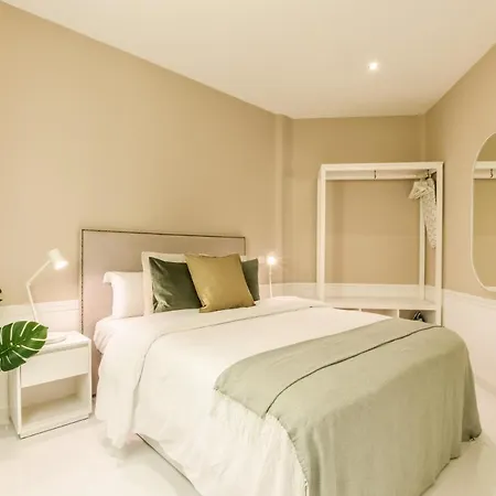 Ap Embajadores X Apartment Madrid