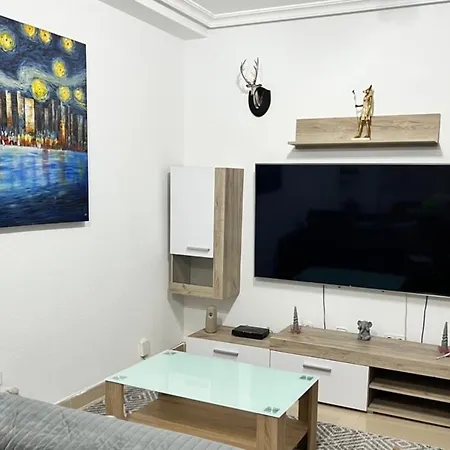 Apartment Moderno Apartamento A 10 Minutos Del Centro *