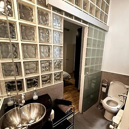 Apartamento Alojamiento Entero Centro: Piso . Chueca