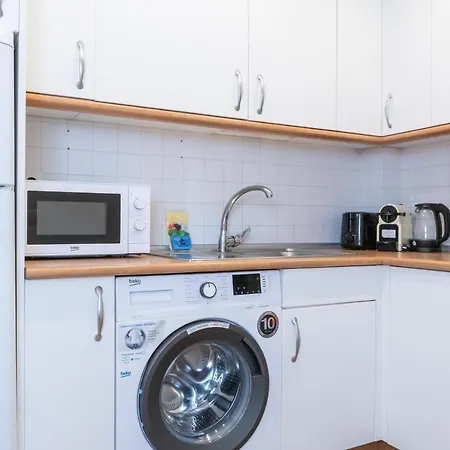 City Center 2bd Private Apt Puerta El Sol + Ac Apartment