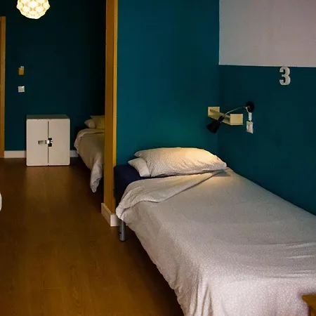 Onefam Sungate Hostel