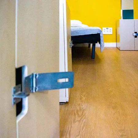 Onefam Sungate Hostel Madrid