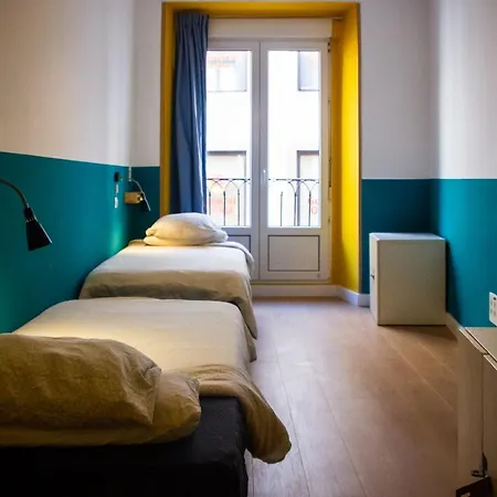 Onefam Sungate Hostel *