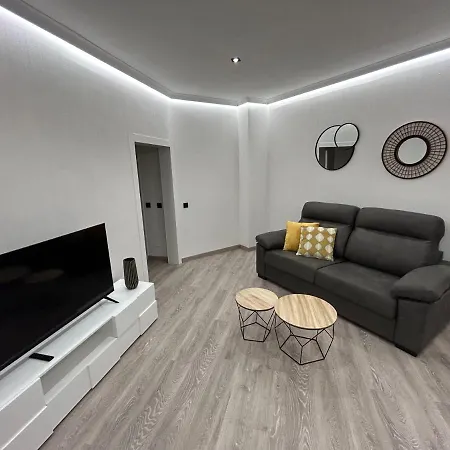 Arizonica Suites Chamartin Apartment *