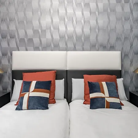Guest house Beautiful In Heart Of