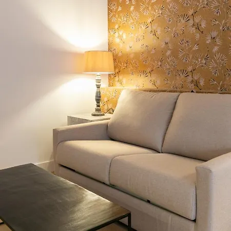 Apartmanhotel H-a Quo 3*