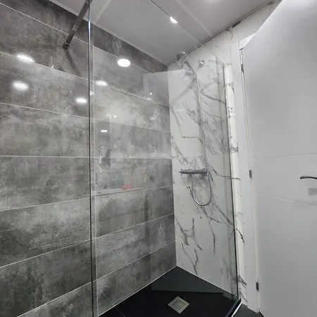Apartamento M-a Apartamento Carnicer Madrid