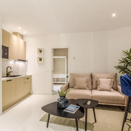 Ap Embajadores X Appartement Madrid