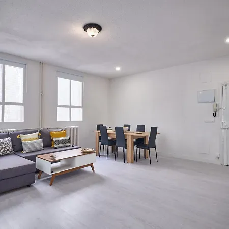 New.apto-sol. 3room 3bathroom.recien Reformado. Appartement