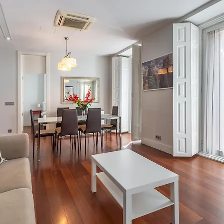 Minty - Imperial 3bd Apartment Madrid