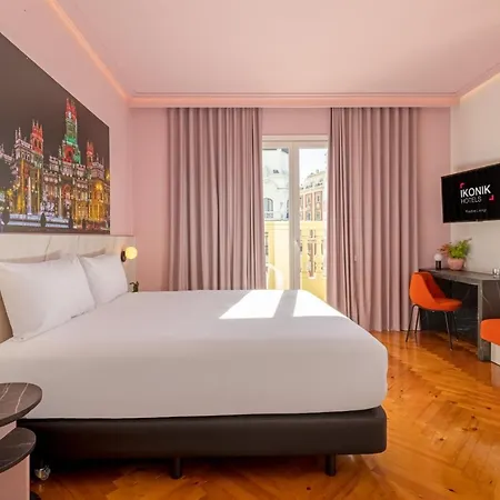 فندق Ikonik Gran Via 4*