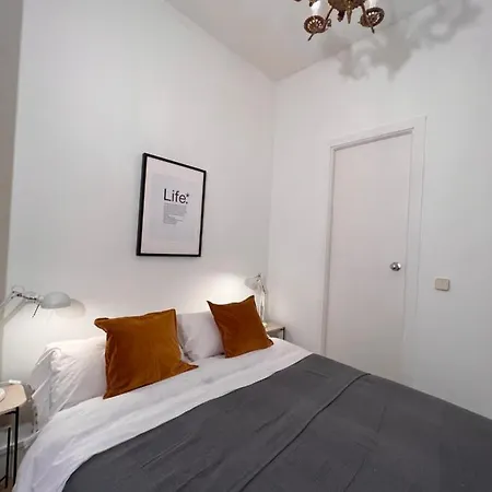 Guest house Urban Fuencarral *