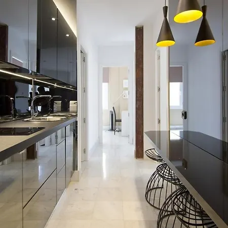 Amazinn Places Embajadores I Apartment
