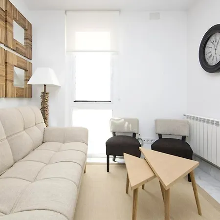 Apartment Amazinn Places Embajadores I