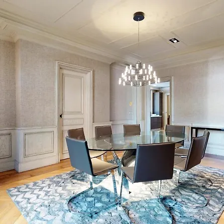 Increible De Lujo Villa Madrid