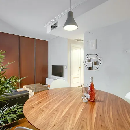 Apartamento En Chamberi Con Piscina - Lovely In The Center With Swimming Pool Madrid