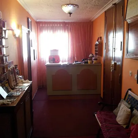 Casa de hóspedes Rober 2*