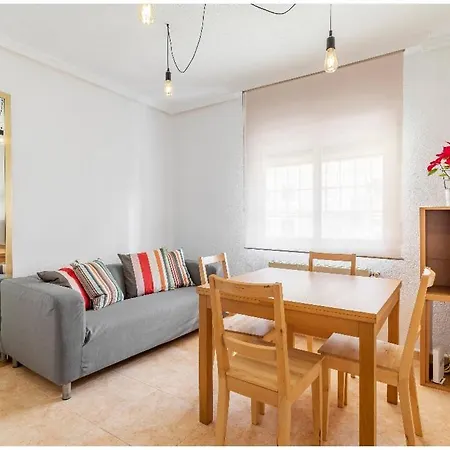Apartment En Vista Alegre A 20 Minutos Del Centro Madrid