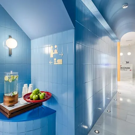 Ikonik Gran Via 4* مدريد