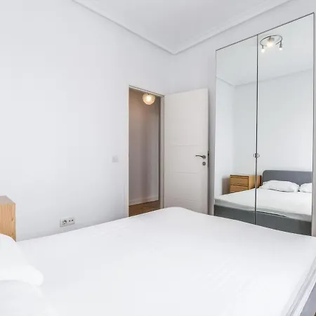 Apartamento En Atocha 10 Personas Apartment Madrid