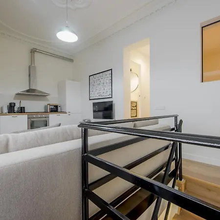 Apartment Modern Apt & Cool Interior Design En El Retiro *