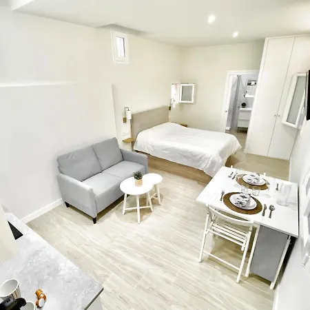 Apartment Junto Palacio Real