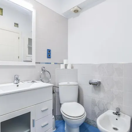Apartment Apartamento En Atocha 10 Personas