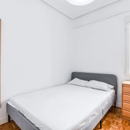 Apartment Apartamento En Atocha 10 Personas *