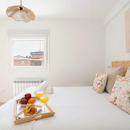 Dobohomes - Argenta Apartamento Madri