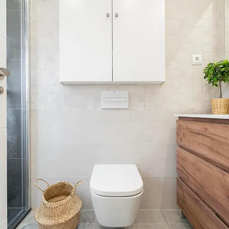Dobohomes - Argenta Apartamento Madri