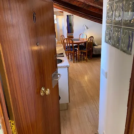 Calle Embajadores - Apart 4 Pax Pza Cascorro