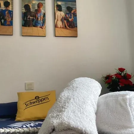 Silencioso, Luminoso Y Familiar Apartamento *