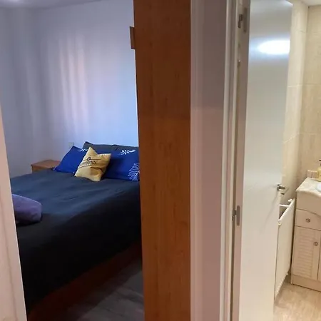 Silencioso, Luminoso Y Familiar Apartamento * Madrid