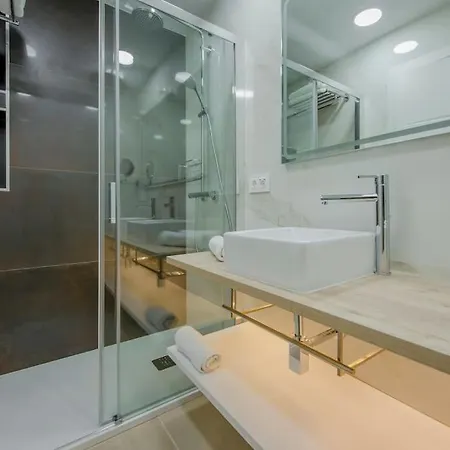 Apartment Suara 2 *