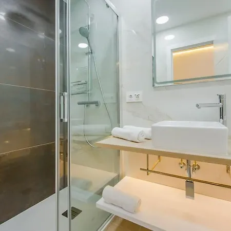 Apartment Suara 2 *