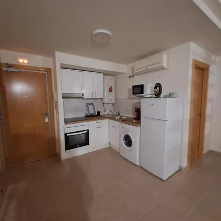 Acogedor Loftcon Garaje A 10min Del Aeropuerto E Ifema Apartment *
