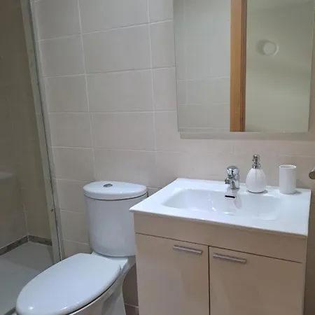 Acogedor Loftcon Garaje A 10min Del Aeropuerto E Ifema Apartment