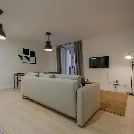 Cozy&new 6pax En La Plaza De Tirso * Madrid
