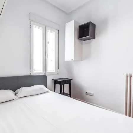 Apartment Apartamento En Atocha 10 Personas