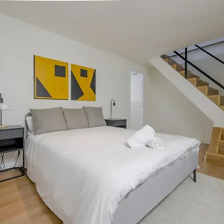 Appartement Modern Apt & Cool Interior Design En El Retiro *