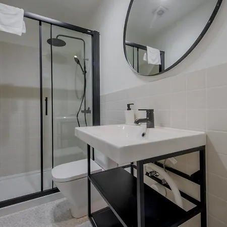 Modern Apt & Cool Interior Design En El Retiro Apartment *