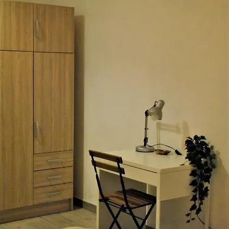 Piruli Home- Cozy With Patio * Madrid