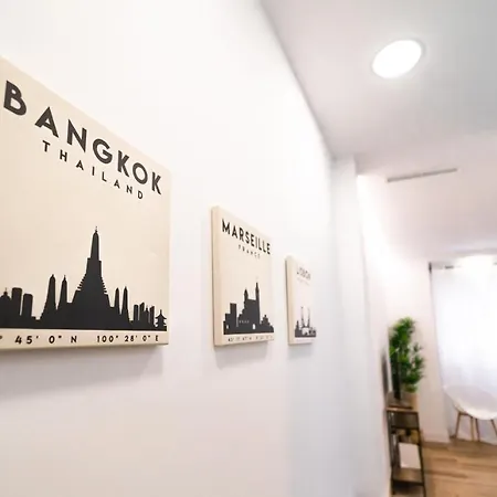 2 A 6 Pax Museos Y Ronda De Atocha Apartment *