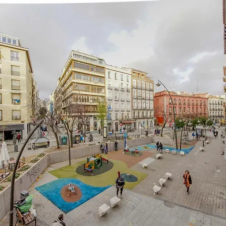 Spacious New 7 En La Plaza De Tirso De Molina Apartment Madrid